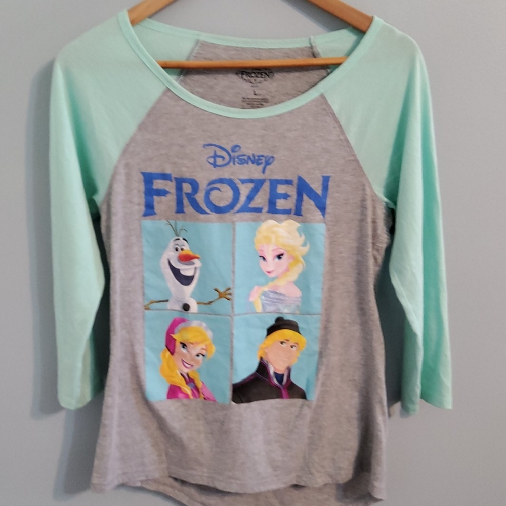 Disney's size large girls frozen top